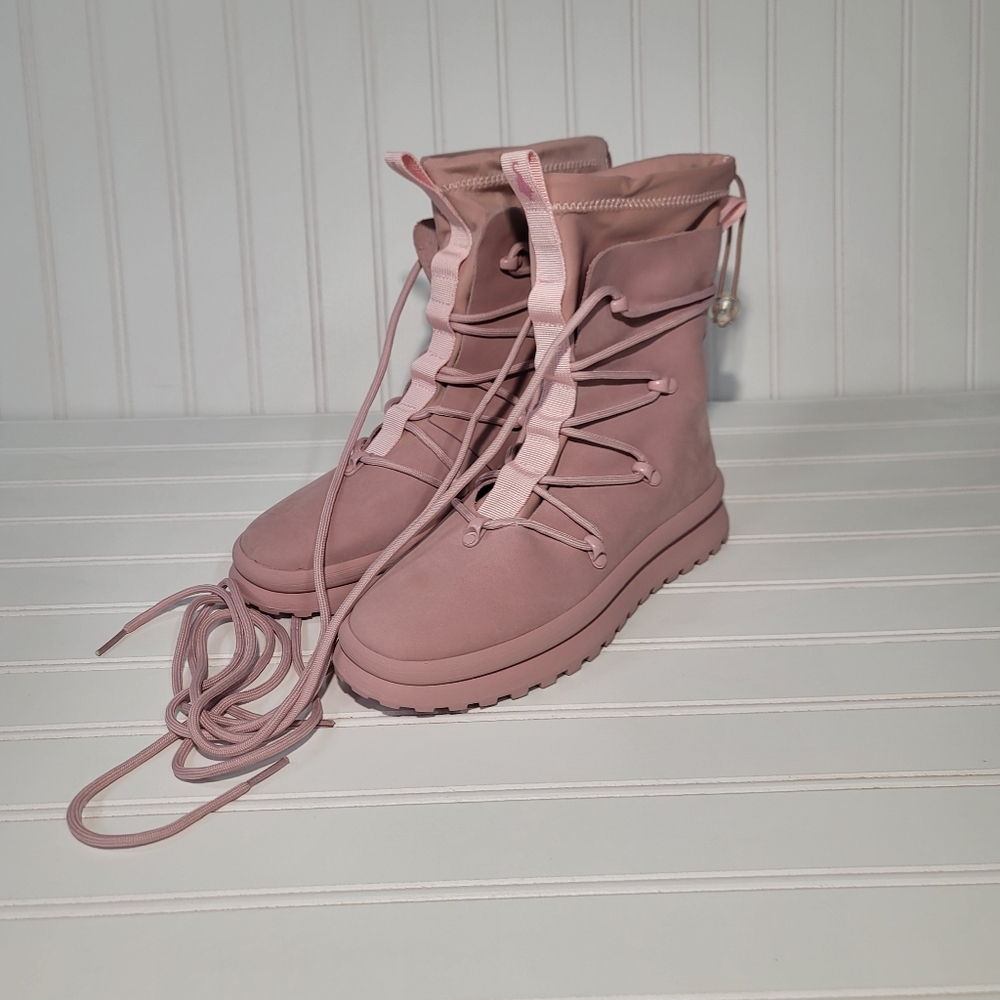 Sia Collective Mauve Boots